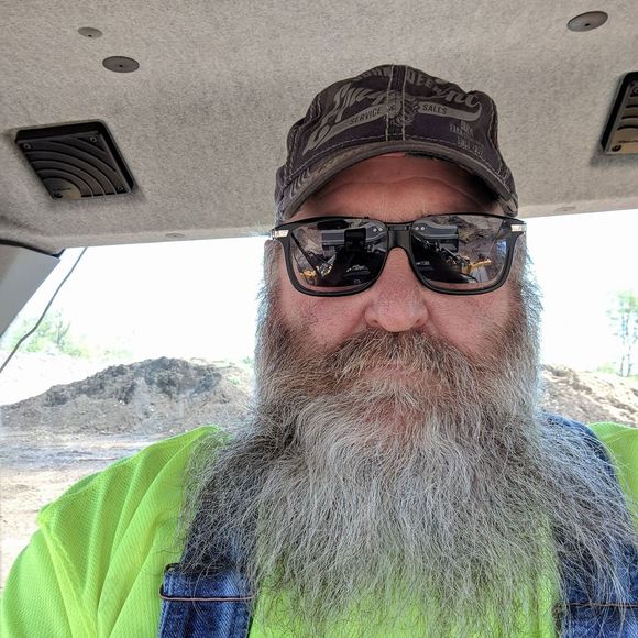 Meet your Posher, Mark - Picture 1 of 1